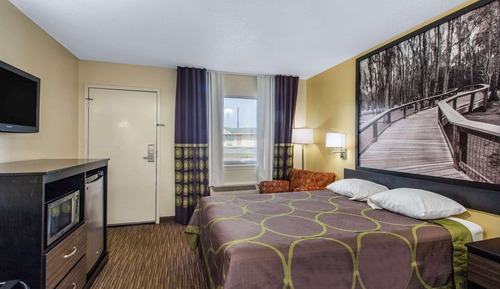 Standard Room, 1 King Bed