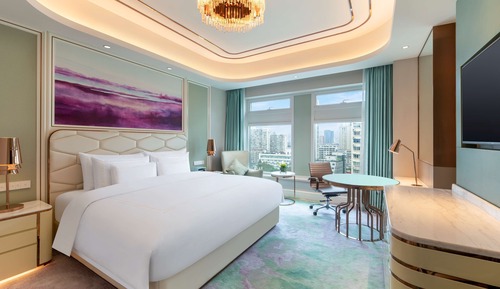 Room, City View (Collection)
