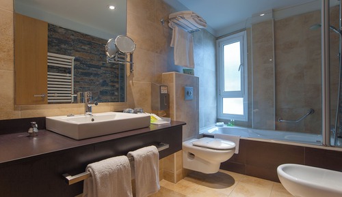 Classic Triple Room (con dos camas)