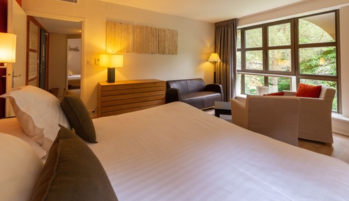 Suite, 2 Bedrooms