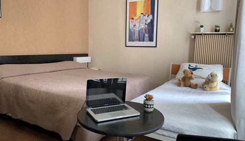 8-chambre triple
