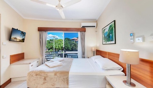 Basic Studio Suite, 2 Bedrooms