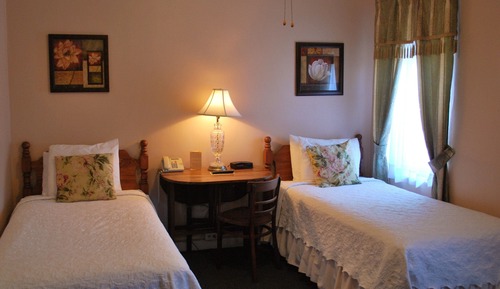 Standard Room, 2 Twin Beds