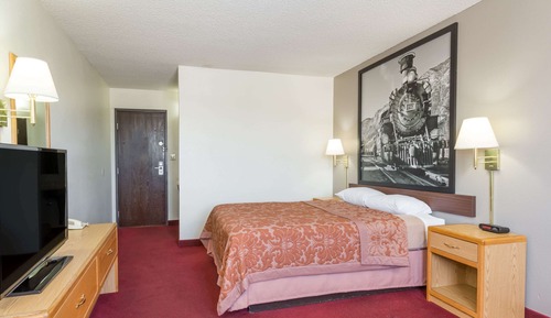 Room, 1 Queen Bed, Accessible, Non Smoking (Mobility)
