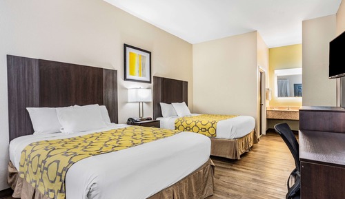 Room, 2 Queen Beds, Non Smoking