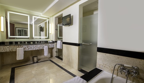 Regency Suite