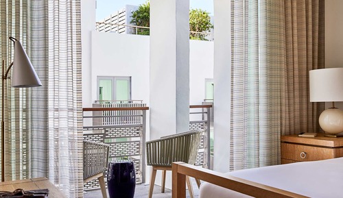 Betsy Balcony Suite