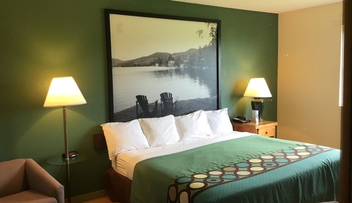 Standard Room, 1 King Bed