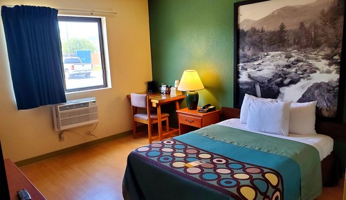 Room, 1 Double Bed, Accessible, Non Smoking (Mobility, Bathtub w/Grab Bars)