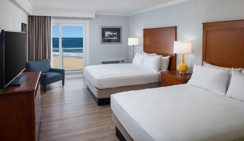 Ocean Front, 2 Queen Beds, Balcony