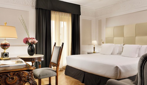 Penthouse Villa Medici