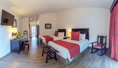 Deluxe Room, 2 Double Beds, Non Smoking