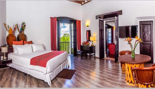 Junior Suite, 1 King Bed, Non Smoking