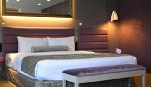 Standard Room, 1 King Bed, Accessible Bathtub