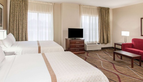 Room, 2 Queen Beds, Non Smoking, Kitchen (Efficiency)