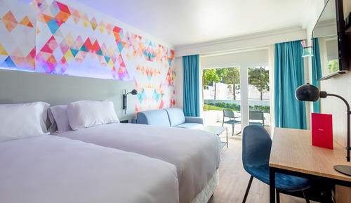 Deluxe Room, Garden View