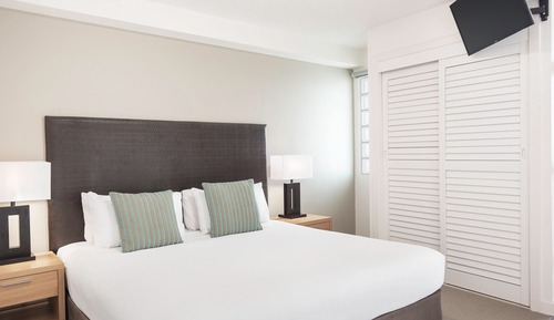 One Bedroom Ocean View Apartment