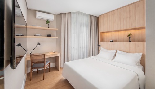 Standard Casal 1 Cama Casal