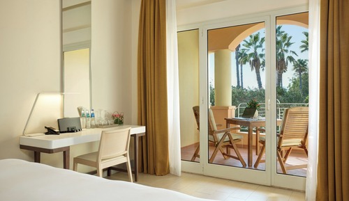 Standard Double Room, Garden View