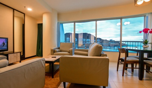 Suite, 2 Bedrooms