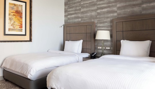 Club Room, 2 Twin Beds, Smoking (Club Intercontinental)