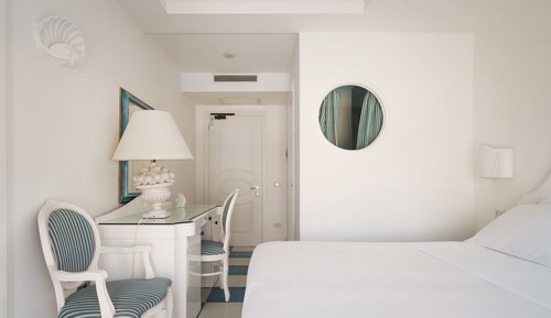 Deluxe Room Sea View