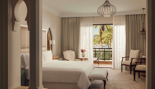 Residence Prestige King Room (Adults Only) - includes Host Service, Afternoon Tea
