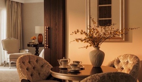Arabian Court Two Bedroom Executive Suite - includes DRIFT Beach Club Access, Host Service