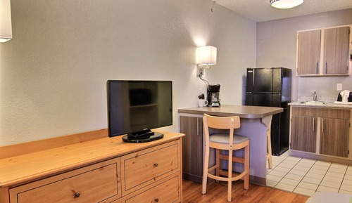Standard Room, 2 Double Beds, Non Smoking