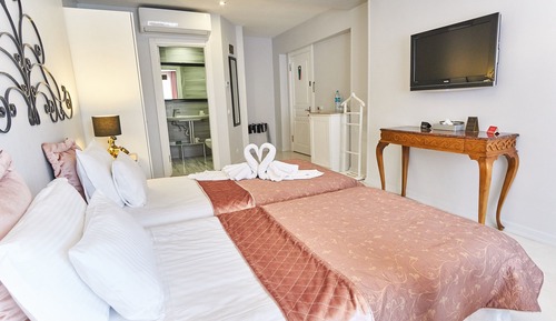 Premier Room, 2 Bedrooms, Connecting Rooms