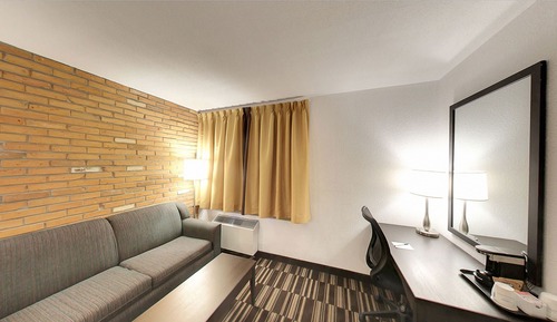 Room, 1 King Bed, Non Smoking (Second Floor)