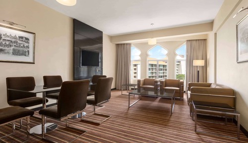 Executive Suite, 1 King Bed, Non Smoking