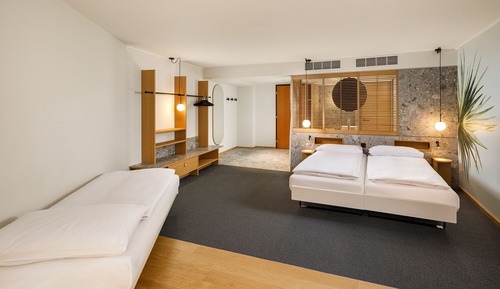 Triple Room, 3 Twin Beds