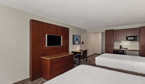 Room, 2 Double Beds, Non Smoking, Pool View