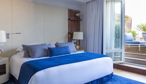 Premium Room, 1 King Bed