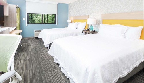 Studio, 2 Queen Beds, Accessible, Bathtub