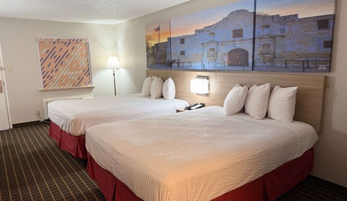Standard Room, 2 Queen Beds, Smoking