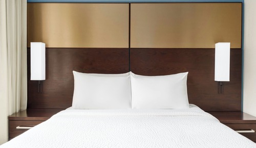 Suite, 1 Queen Bed with Sofa bed