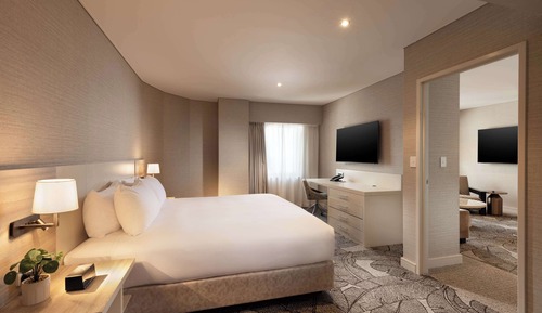 One Bedroom Suite Sea View