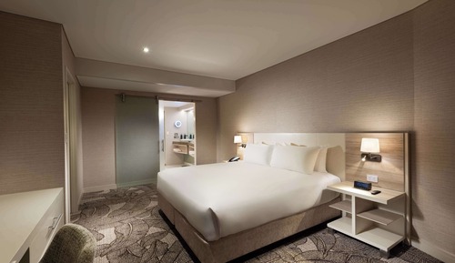 King One Bedroom Suite