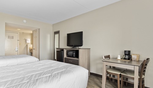 Oceanfront Double Beds with Balcony, Non-Smoking