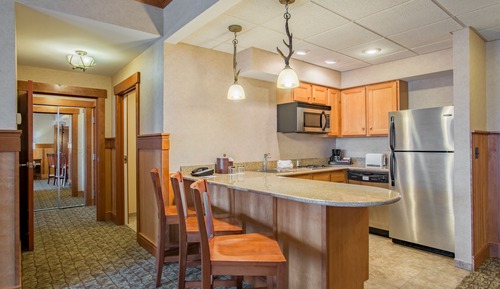Suite, 1 King Bed
