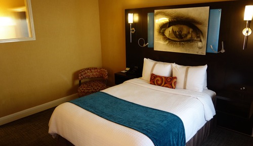 Traditional Room, 1 Queen Bed
