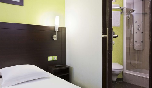 Standard Room, 2 Twin Beds