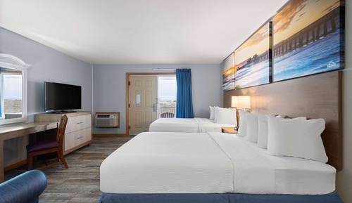 Room, 2 Double Beds, Non Smoking (Second Floor, Dune View)