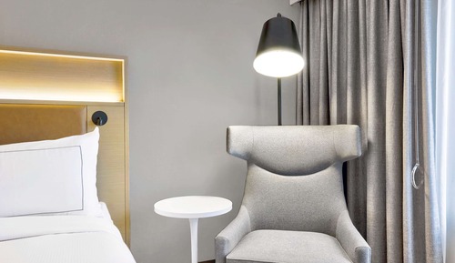 Room, 2 Queen Beds, Accessible, Bathtub (Mobility)