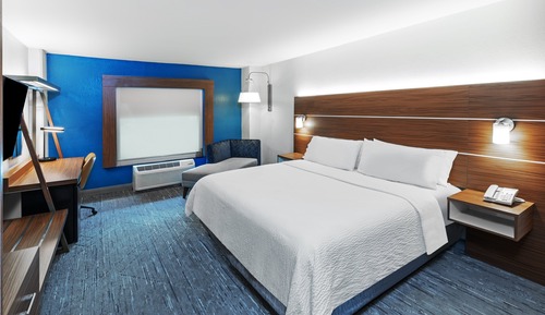 Standard Room, 1 King Bed