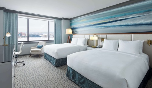 Deluxe Room, 2 Queen Beds (Landmark View)