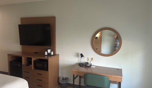 Executive Suite, 1 King Bed, Non Smoking