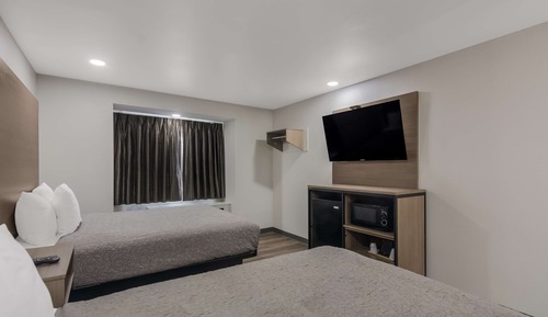 Room, 2 Queen Beds, Non Smoking